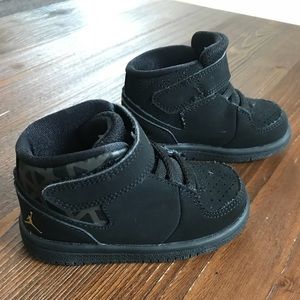 Jordan 1 Flight - Size 5c